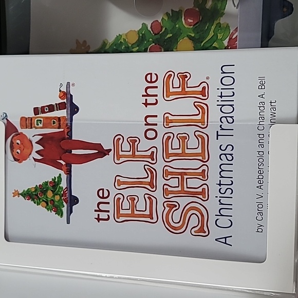 The Elf on the Shelf: A Christmas Tradition - Picture 3 of 4